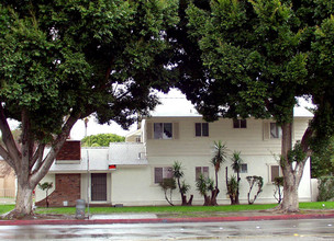 1603 W Ball in Anaheim, CA - Building Photo - Building Photo