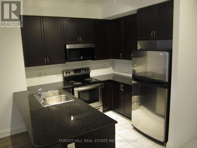 property at 83 Woodbridge Ave