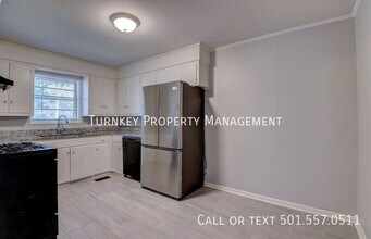 3615 W Capitol Ave in Little Rock, AR - Building Photo - Building Photo