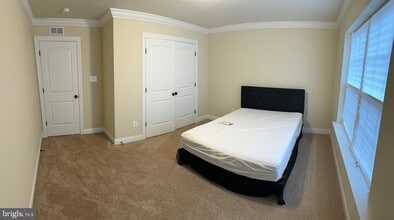 7986 Benjamin Stoddert Ct in La Plata, MD - Building Photo - Building Photo