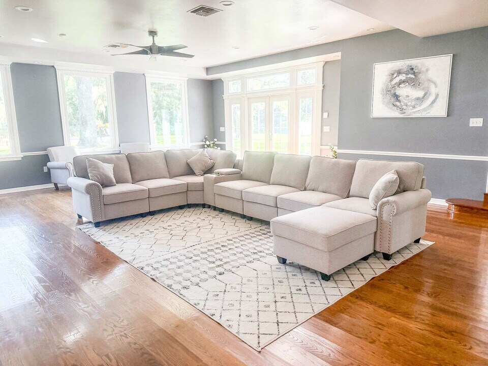 34902 Greensteele Rd in Dade City, FL - Building Photo