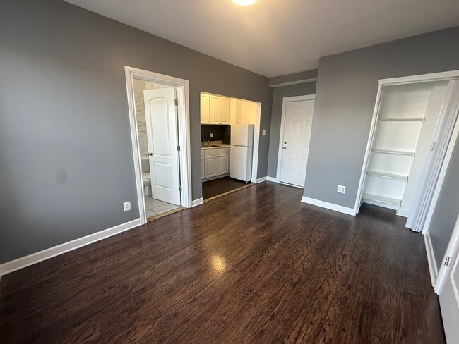 3420 W Irving Park Rd in Chicago, IL - Building Photo - Building Photo