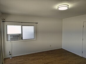 2277 Aumakua St, Unit Studio in Pearl City, HI - Foto de edificio - Building Photo