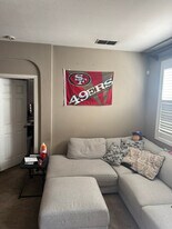 8910 Imray Way in Elk Grove, CA - Building Photo