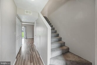 28 Maple Ave in Biglerville, PA - Building Photo - Building Photo