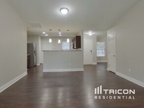 4116 Larkhaven Village Dr in Charlotte, NC - Building Photo - Building Photo
