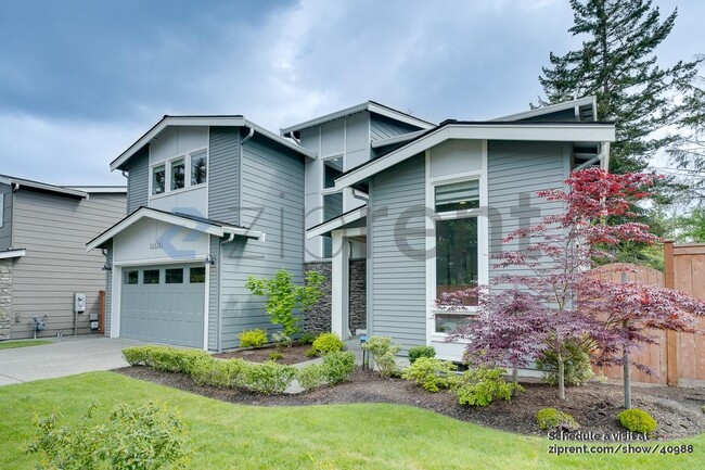 22530 Meridian Ave S in Bothell, WA - Foto de edificio - Building Photo