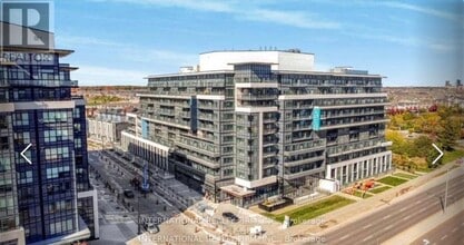 395 Dundas St W in Oakville, ON - Building Photo - Building Photo