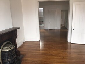 108 4th St, Unit 2nd Floor in Troy, NY - Building Photo - Building Photo