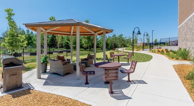 Joseph's Place in Breslau, ON - Building Photo - Building Photo