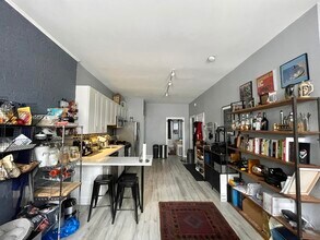 332 Communipaw Ave in Jersey City, NJ - Building Photo - Building Photo