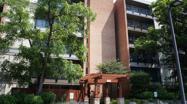 property at 5950 Oakwood Dr