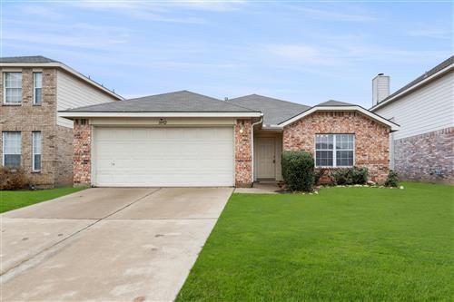 10912 Fawn Valley Dr in Fort Worth, TX - Building Photo