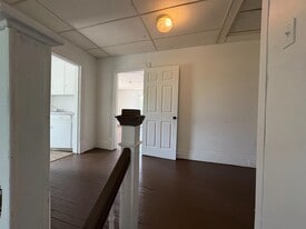 1024 Cabell St in Lynchburg, VA - Building Photo