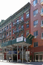 17 Ludlow St in New York, NY - Building Photo - Primary Photo