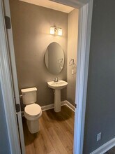 1553 Cedar Tree Dr in Belmont, NC - Foto de edificio - Building Photo