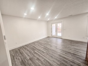 118 Ivy Trce, Unit B in Mount Orab, OH - Building Photo - Building Photo