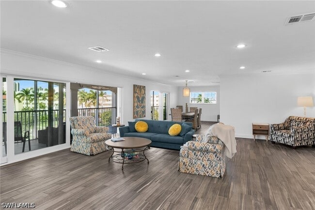 property at 1020 Swallow Ave