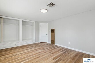802 S Everett St in Wichita, KS - Building Photo - Building Photo