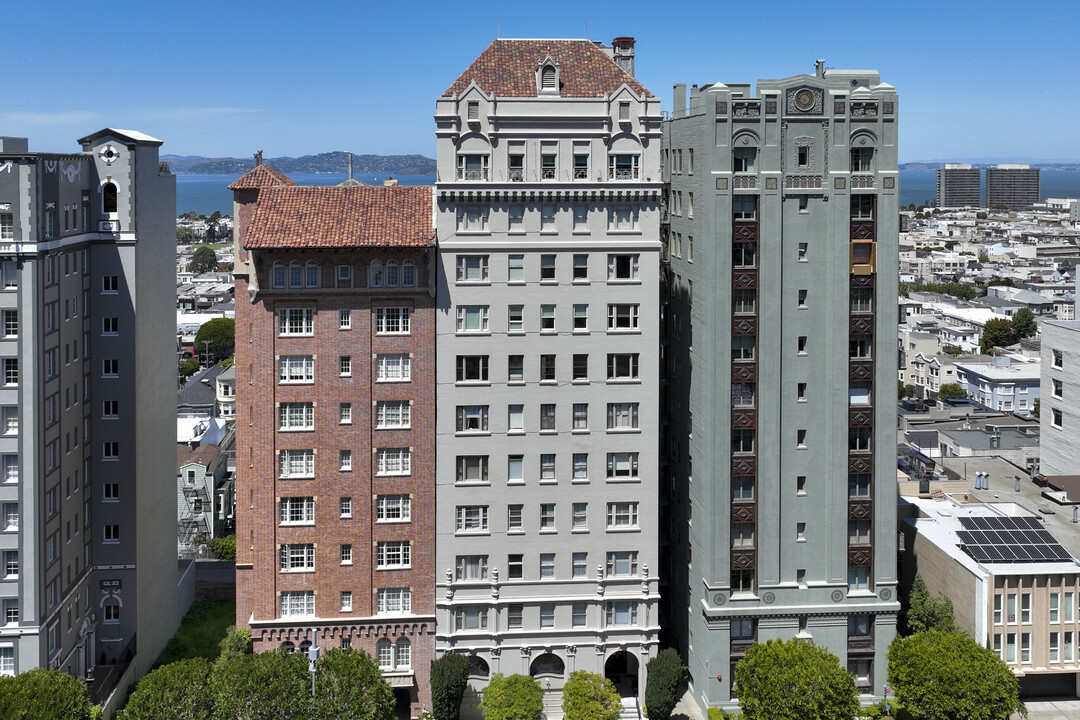 1958 Vallejo St in San Francisco, CA - Building Photo