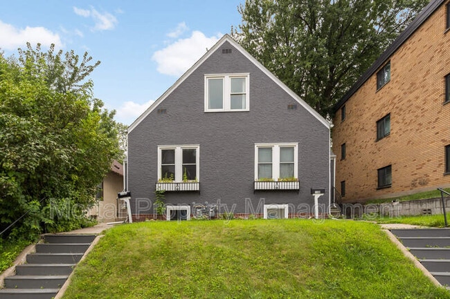 1164 Randolph Ave in St. Paul, MN - Building Photo - Building Photo
