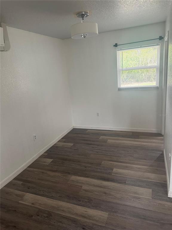847 Parkwood St in Groveland, FL - Building Photo - Building Photo