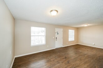 2021 Broadway Ave in Jacksonville, FL - Building Photo - Building Photo