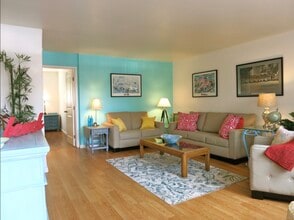 43 23rd Ave, Unit 2 in Venice, CA - Building Photo - Building Photo