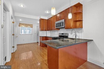 1304 S Fairhill St in Philadelphia, PA - Foto de edificio - Building Photo