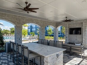 Cielo View in Kissimmee, FL - Foto de edificio - Building Photo