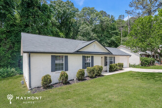 341 Waits Dr SW in Atlanta, GA - Building Photo - Building Photo
