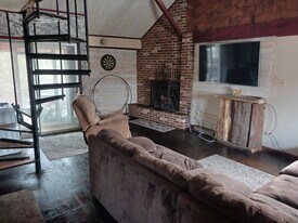 486 Blue Knob Rd, Unit C in Portage, PA - Building Photo