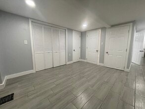 153 Ripley Pl, Unit 1 in Elizabeth, NJ - Foto de edificio - Building Photo
