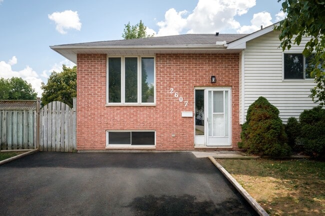 property at 2607 Foxmeadow Rd