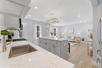 125 Redlands Rd in Boston, MA - Building Photo - Building Photo