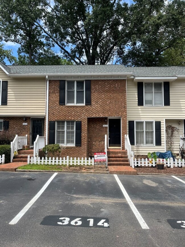 property at 3614 Plumbridge Ct