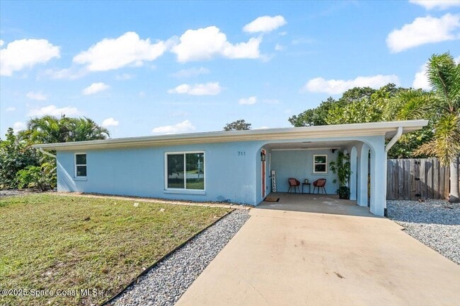 711 Unity Dr in Satellite Beach, FL - Building Photo - Building Photo
