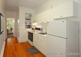 19 Fairbanks St in Boston, MA - Building Photo - Building Photo