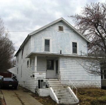 527 E 2nd St in Erie, PA - Building Photo