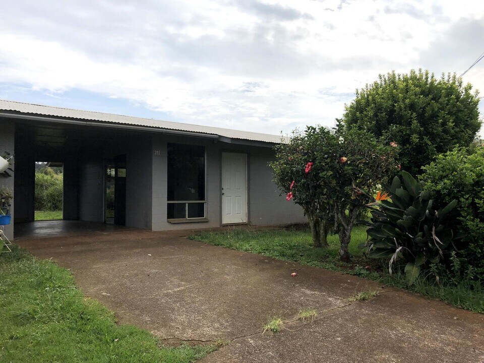241 Kee Rd in Makawao, HI - Building Photo