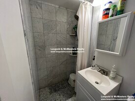 271 Newbury St, Unit 270 newbury street 9 in Boston, MA - Building Photo