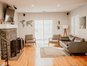 1730 Asbury Dr in Pasadena, CA - Building Photo - Building Photo