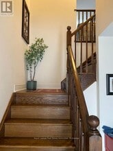 2022 Lakeshore Rd W in Mississauga, ON - Building Photo - Building Photo