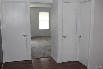 2946 Mayer Dr in St. Charles, MO - Building Photo - Building Photo