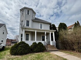 1430 36th St in Rock Island, IL - Building Photo