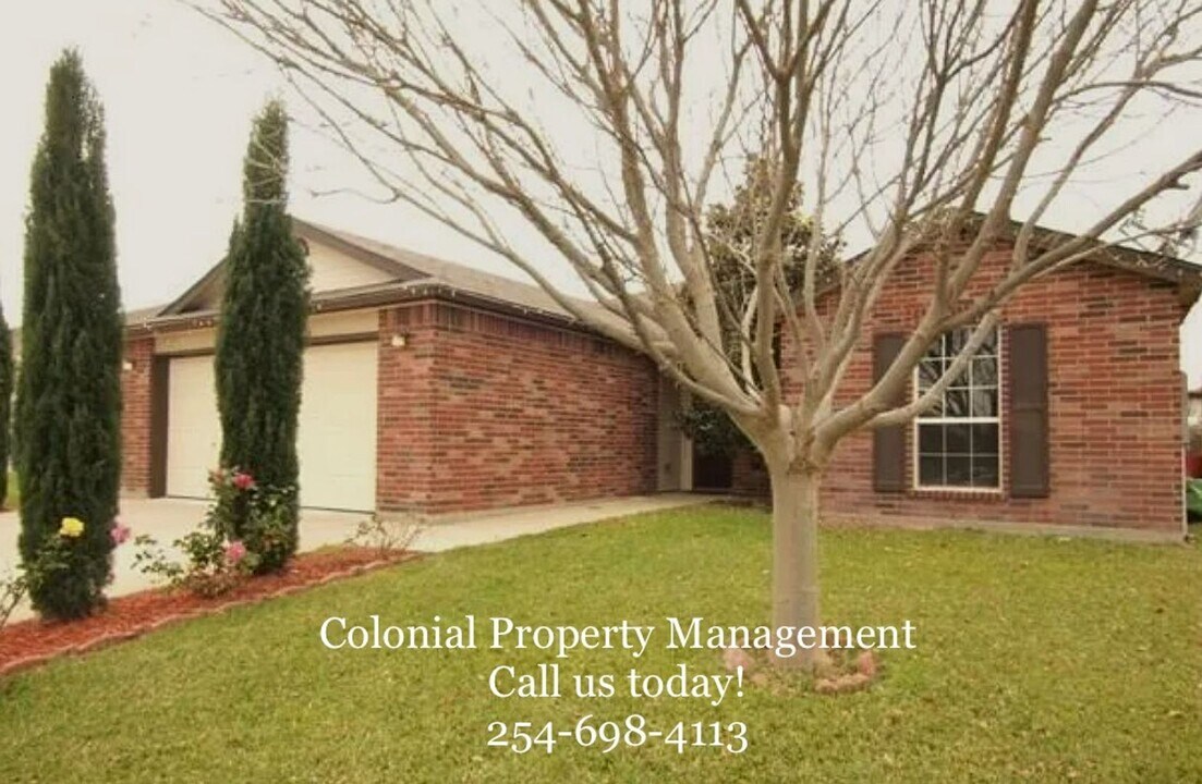 5401 Bridle Dr in Killeen, TX - Building Photo