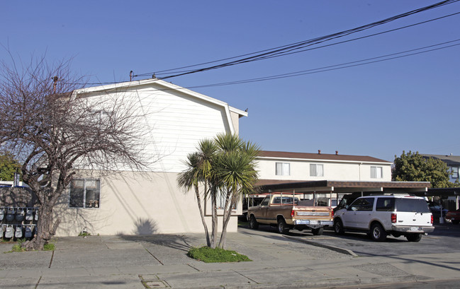 417 Ranker Pl in Hayward, CA - Building Photo - Building Photo