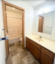 Valleyside Townhomes in Willmar, MN - Foto de edificio - Building Photo