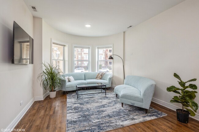 5353 S Michigan Ave in Chicago, IL - Building Photo - Building Photo