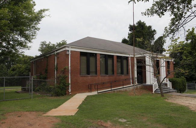 312 N Dean St in Spartanburg, SC - Foto de edificio - Building Photo